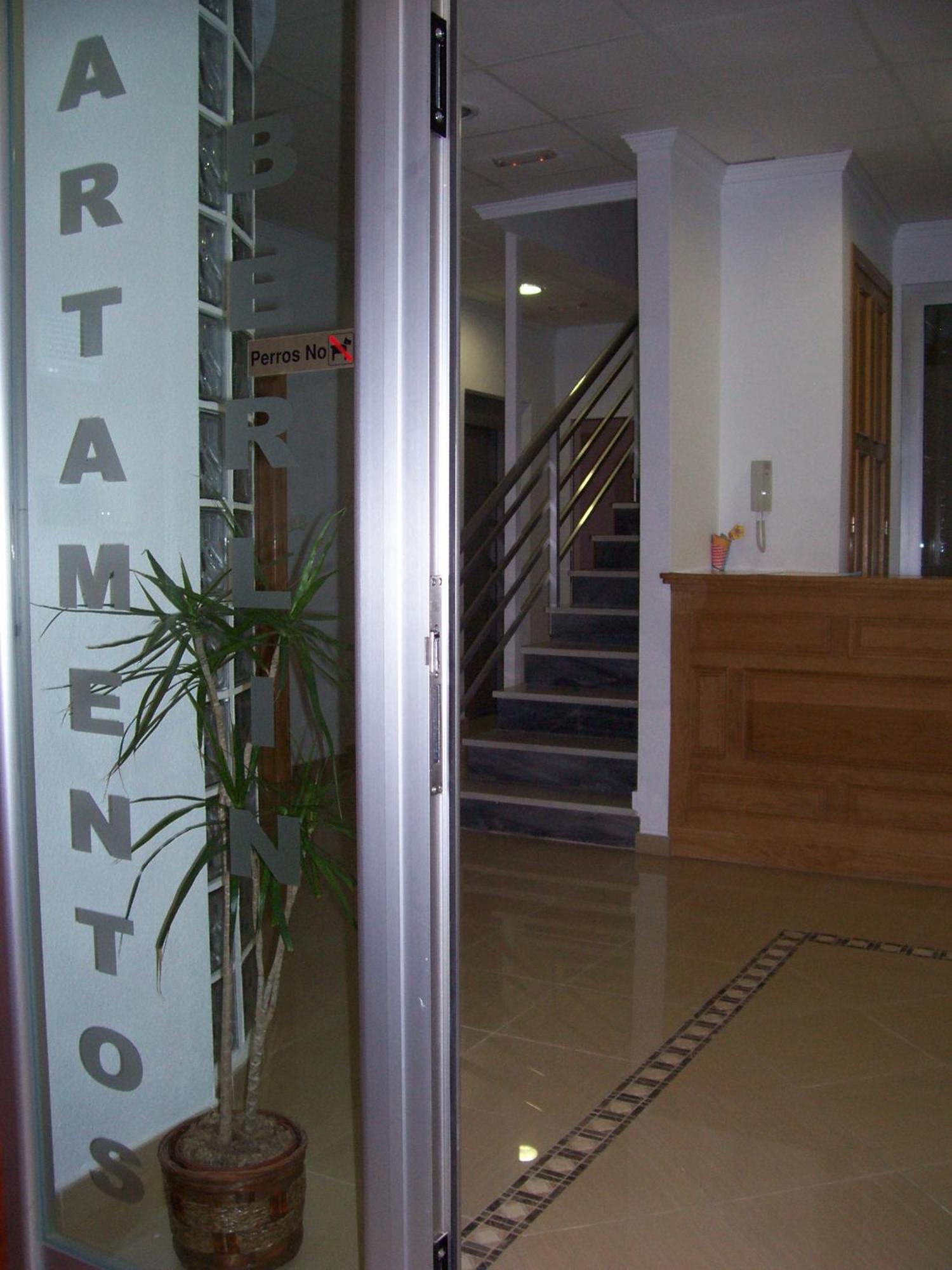 סן פדרו דל פינטר Apartamentos Berlin מראה חיצוני תמונה