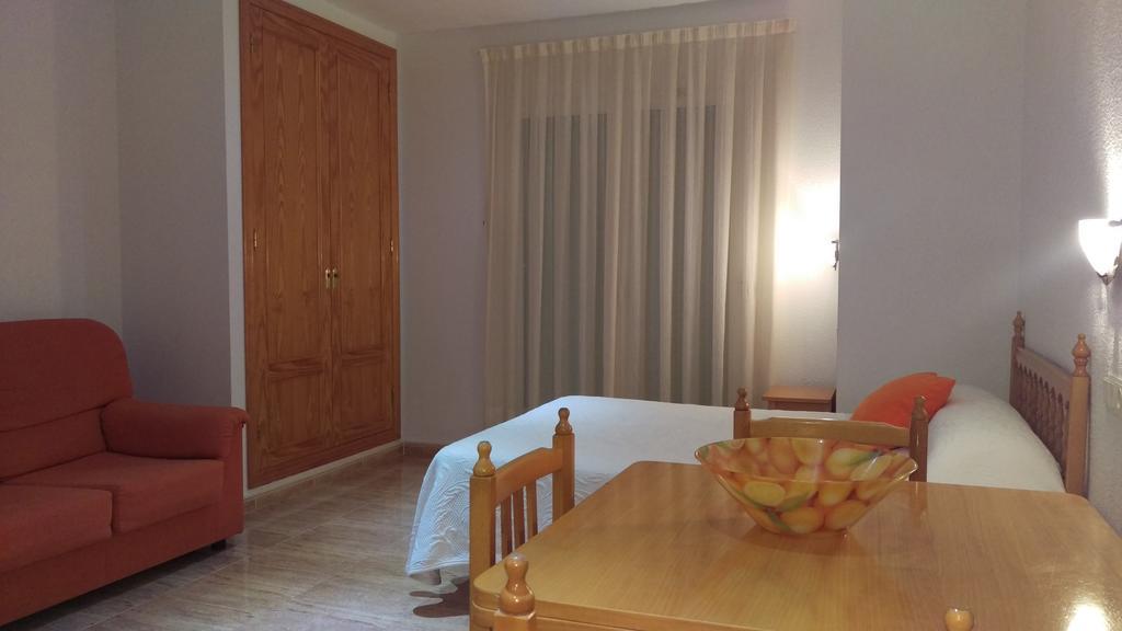 סן פדרו דל פינטר Apartamentos Berlin מראה חיצוני תמונה