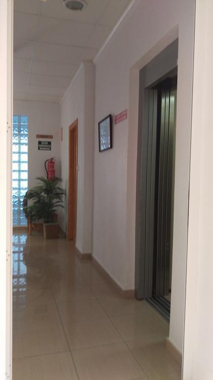 סן פדרו דל פינטר Apartamentos Berlin מראה חיצוני תמונה