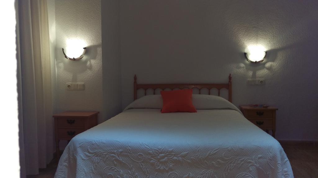 סן פדרו דל פינטר Apartamentos Berlin חדר תמונה