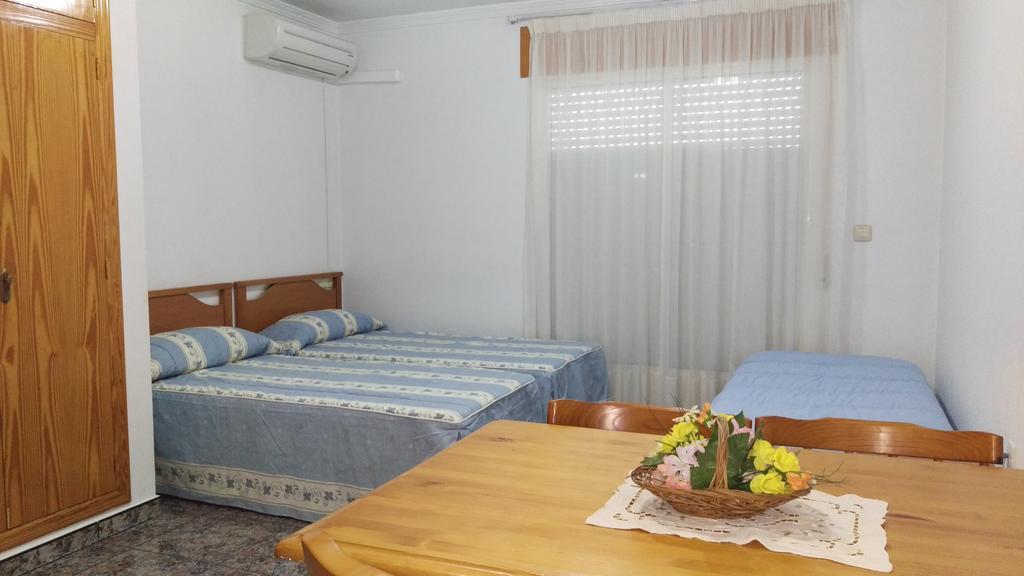 סן פדרו דל פינטר Apartamentos Berlin מראה חיצוני תמונה